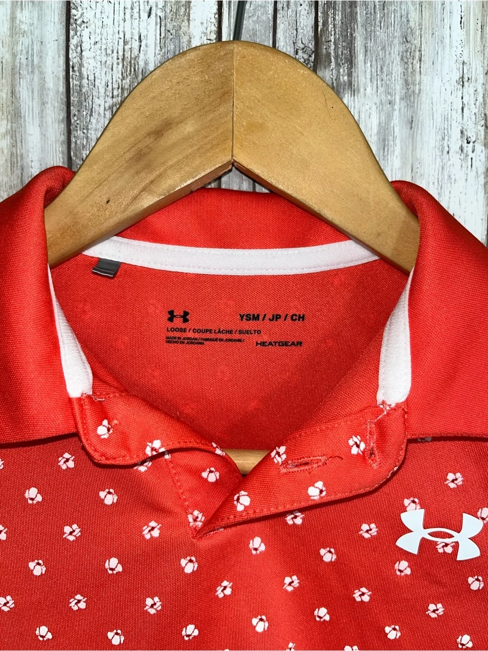 Under Armour Boys Golf Polo Small Youth Red Floral Print HeatGear Shirt - Picture 5 of 5